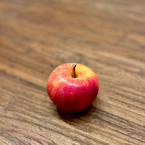 Red Apple x1