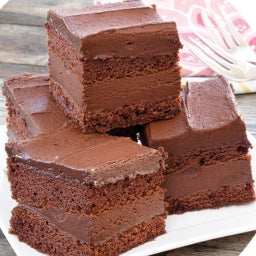 PRE ORDER - Chocolate Cake Traybake 24 portions.